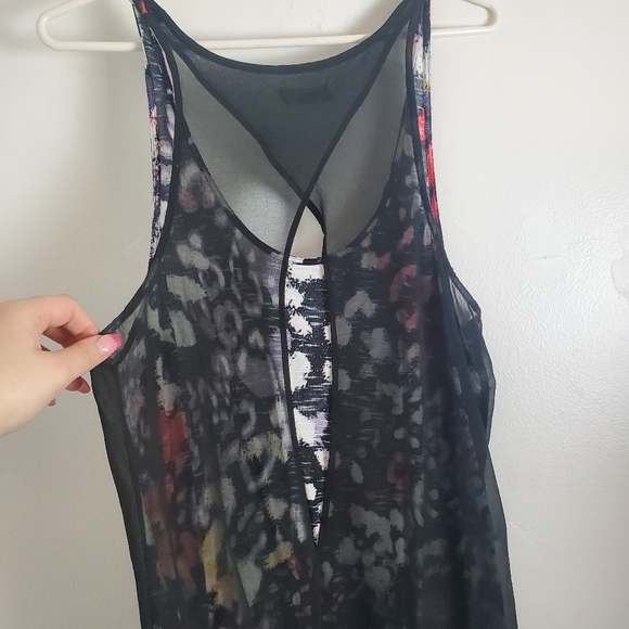Silence + Noise Tank Top Sheer back - Picture 9 of 12